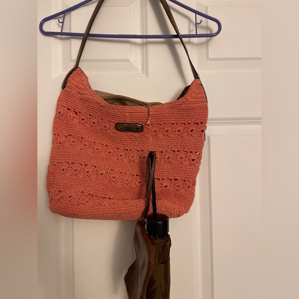 Coral Jaclyn Smith bag with zip pouch and umbrella